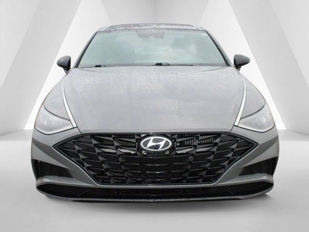 Used 2023 Hyundai Sonata SEL Plus FWD image 2