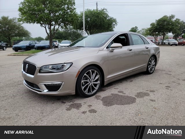 Used 2018 Lincoln MKZ Reserve w/ Luxury Package FWD image 1