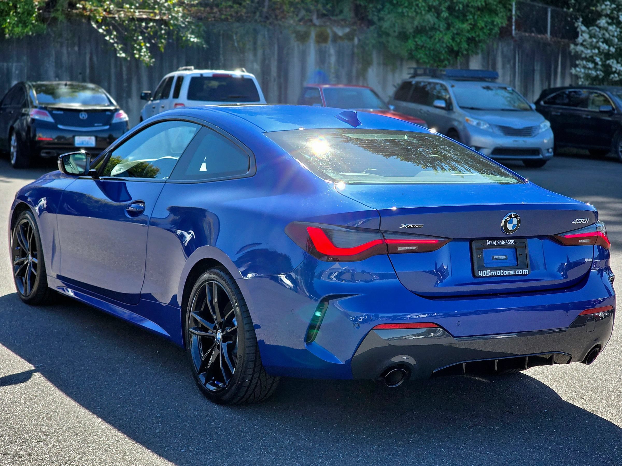 Used 2021 BMW 430i xDrive Coupe w/ M Sport Package AWD/4WD image 11