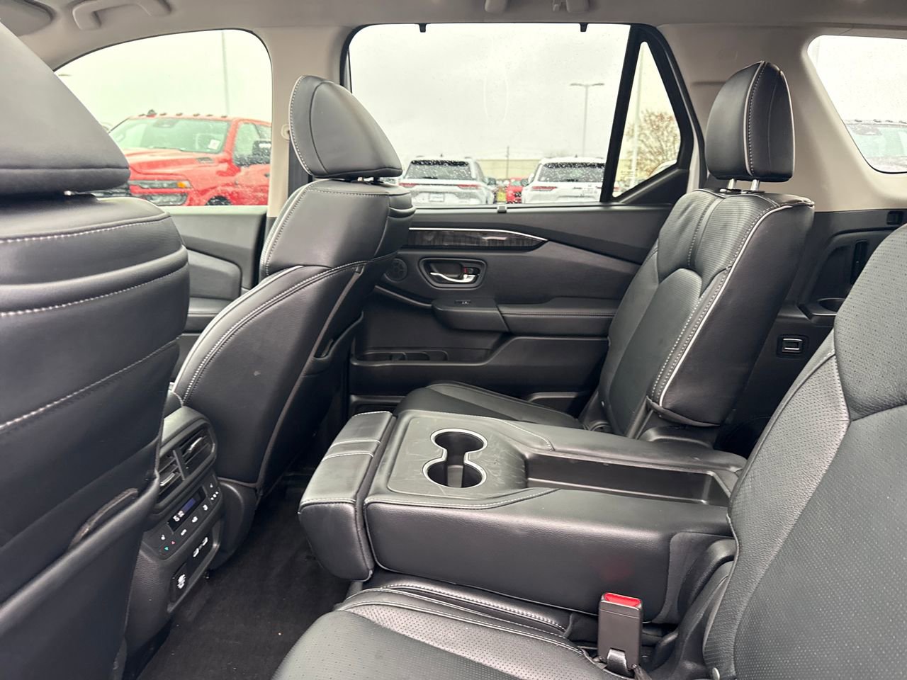 Used 2023 Honda Pilot Elite image 15