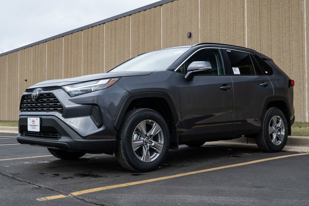 New 2025 Toyota RAV4 XLE w/ Convenience Package image 4