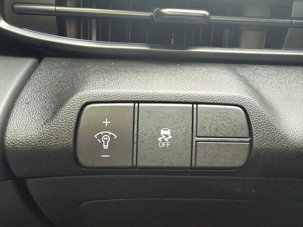 Certified 2025 Hyundai Elantra N FWD image 27