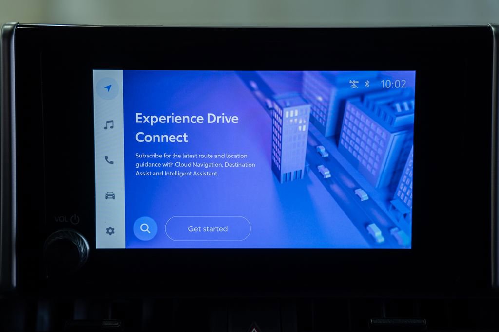 Used 2024 Toyota RAV4 LE image 18