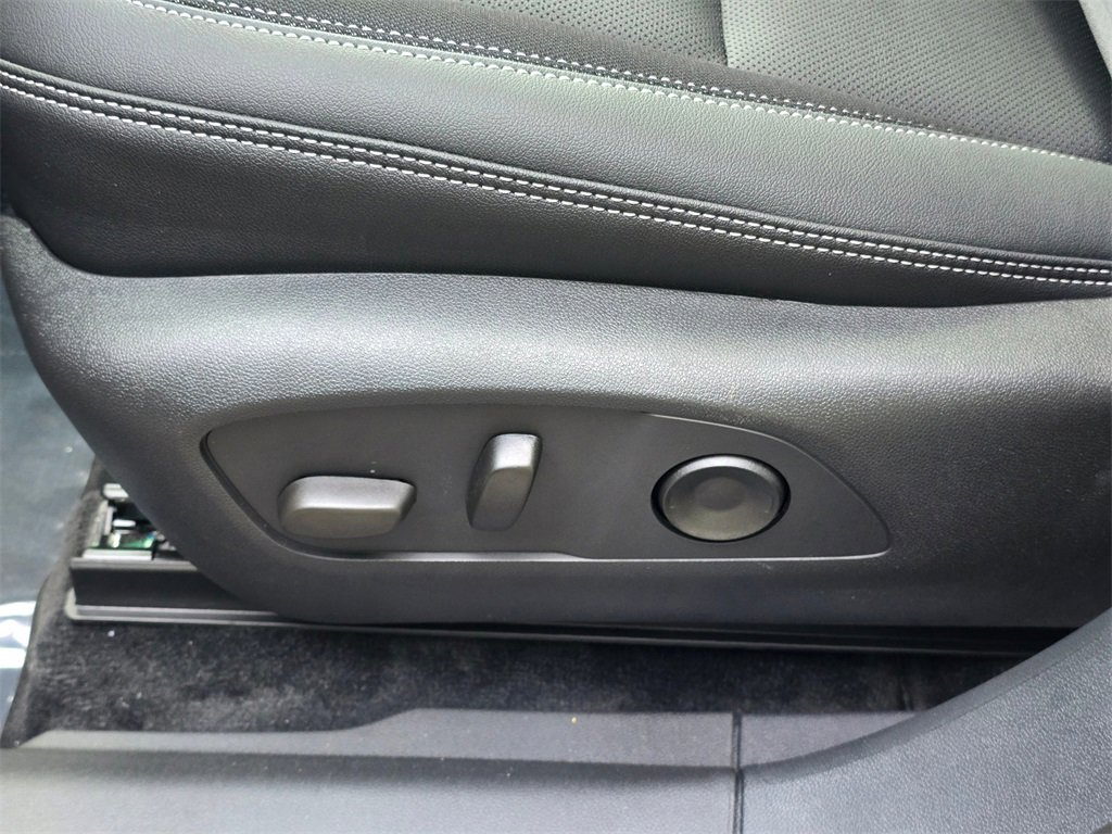 New 2026 Chevrolet Blazer EV LT image 26