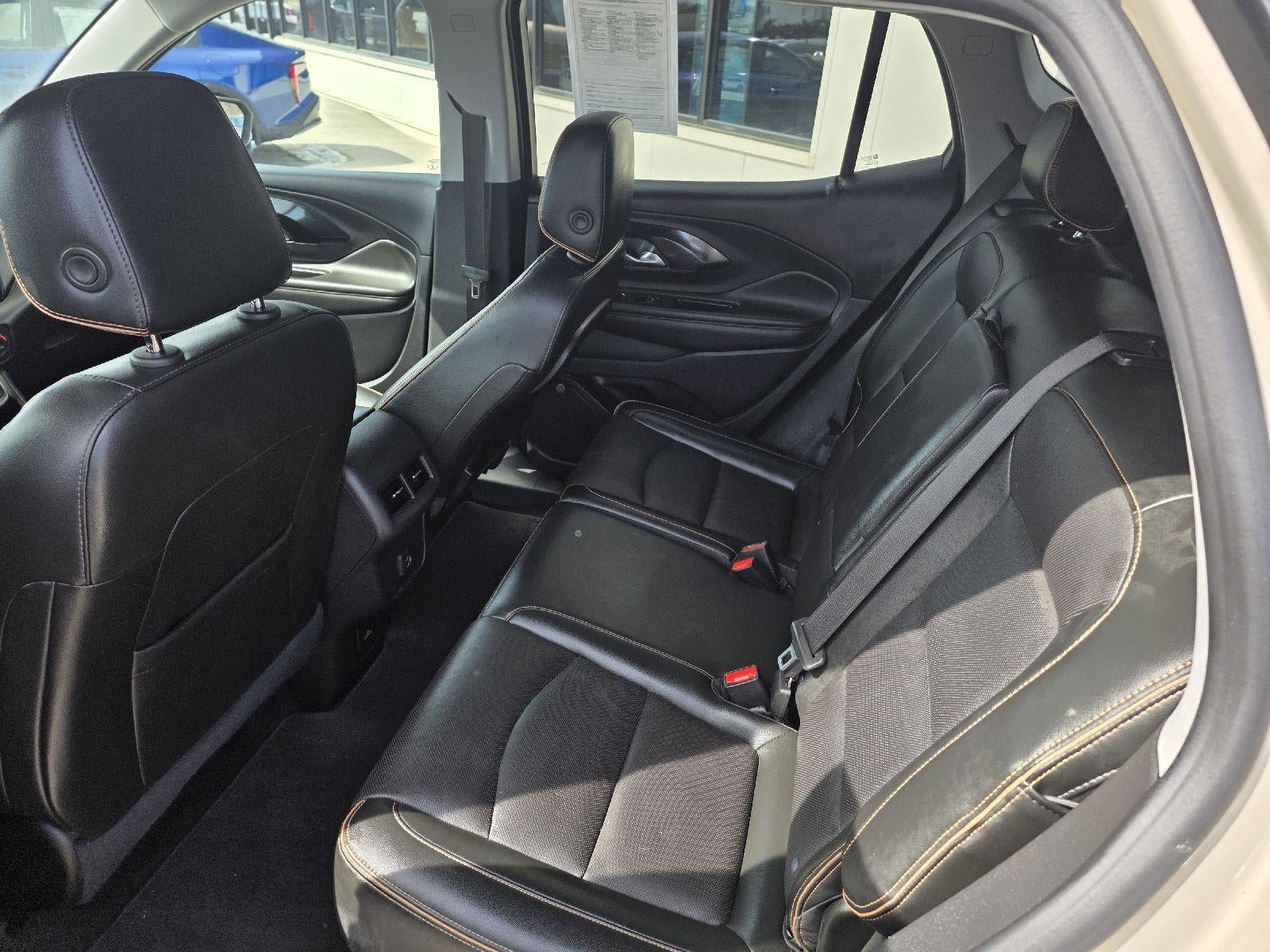 Used 2023 GMC Terrain AT4 image 15