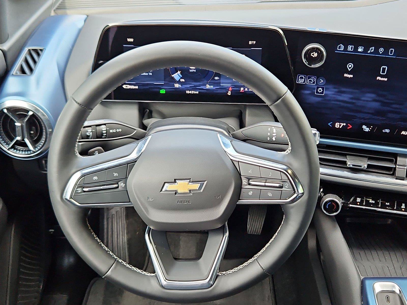 Used 2024 Chevrolet Equinox EV LT FWD image 16