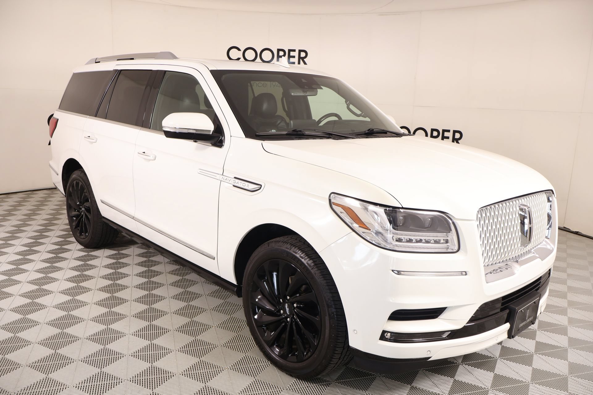 Used 2020 Lincoln Navigator Reserve w/ Equipment Group 208A Reserve