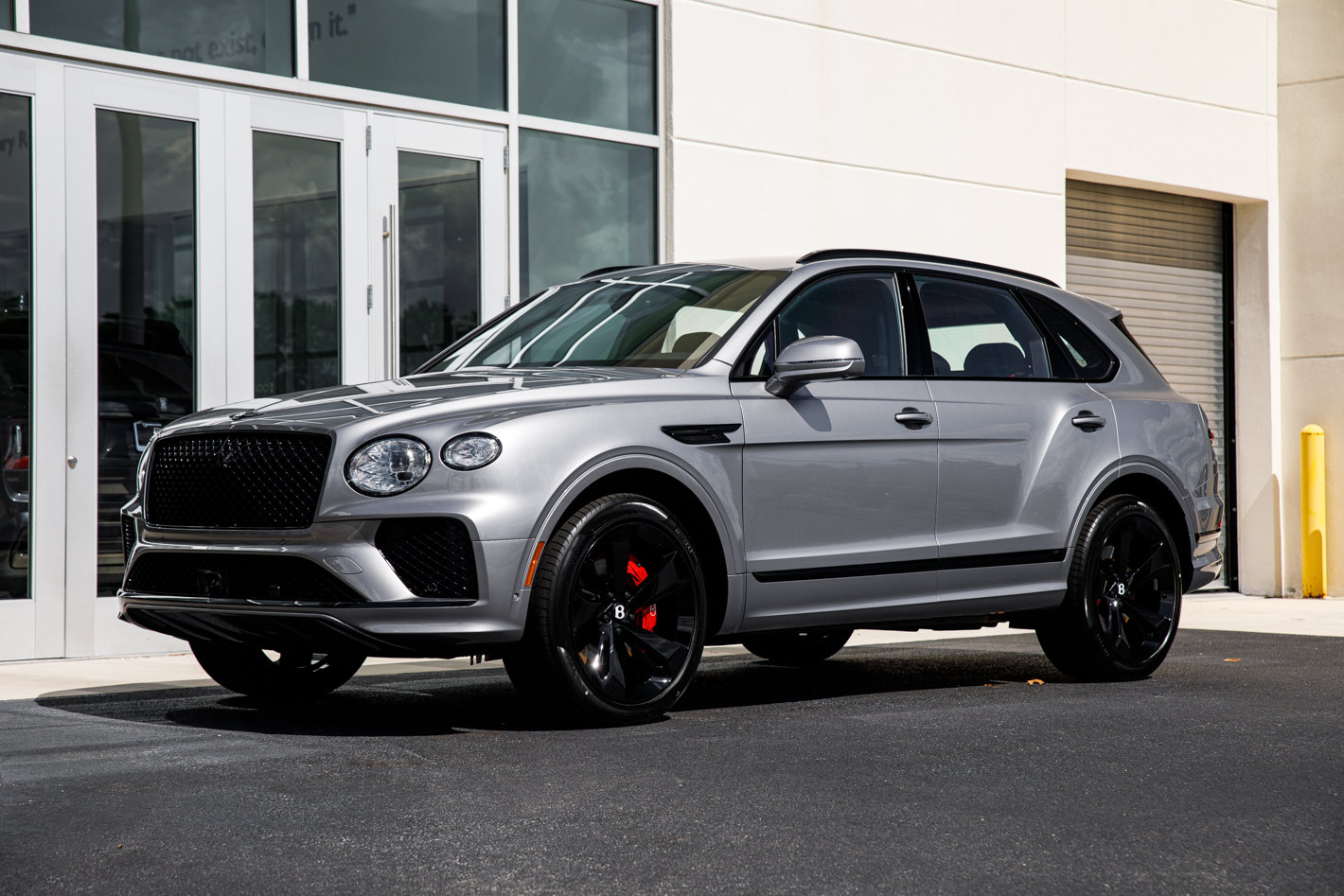 New 2026 Bentley Bentayga AWD/4WD image 6