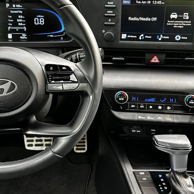 Certified 2025 Hyundai Elantra Sport FWD image 26