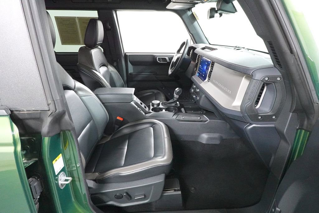 Used 2025 Ford Bronco Outer Banks AWD/4WD image 30
