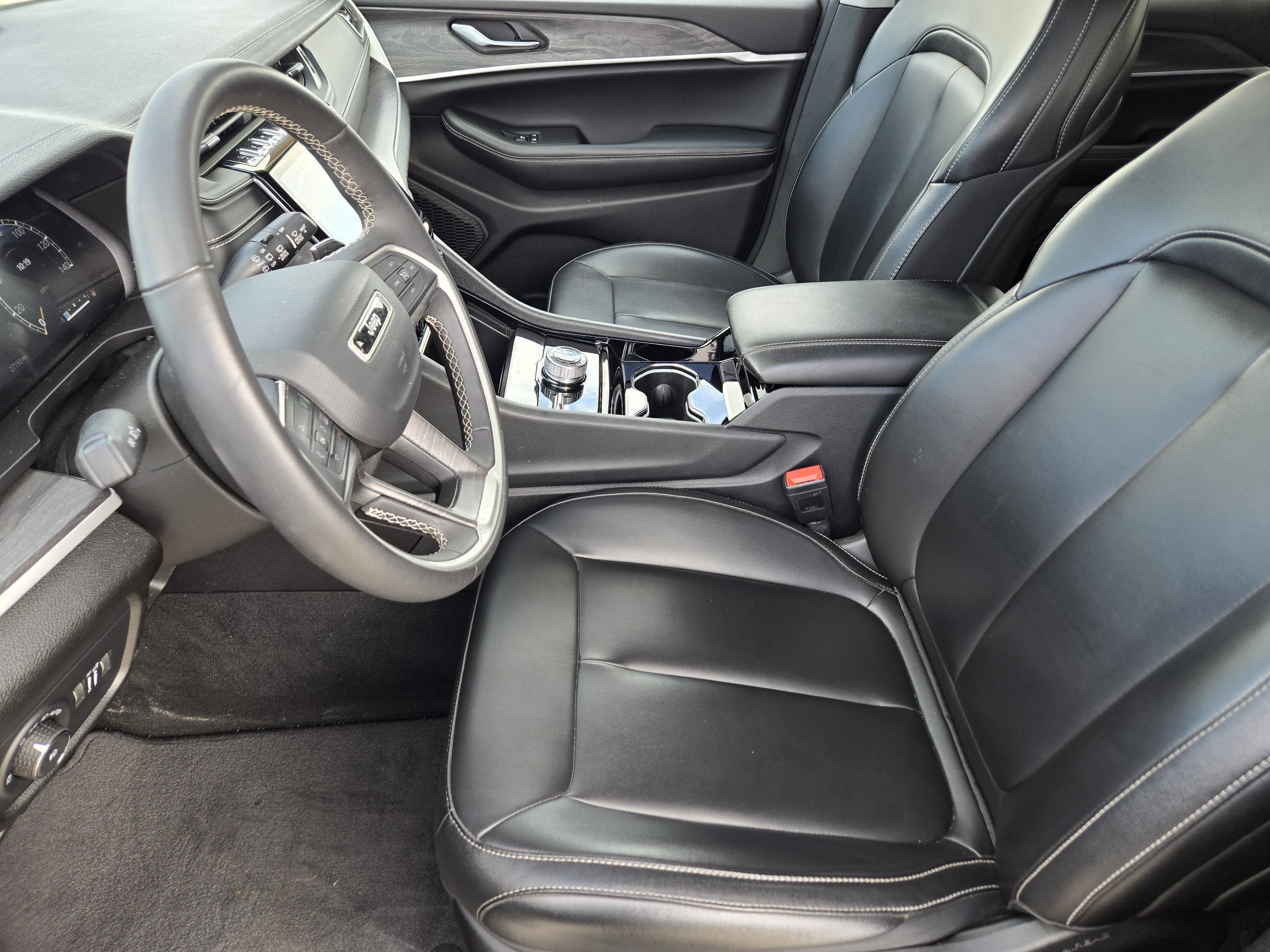 Certified 2023 Jeep Grand Cherokee Limited AWD/4WD image 14