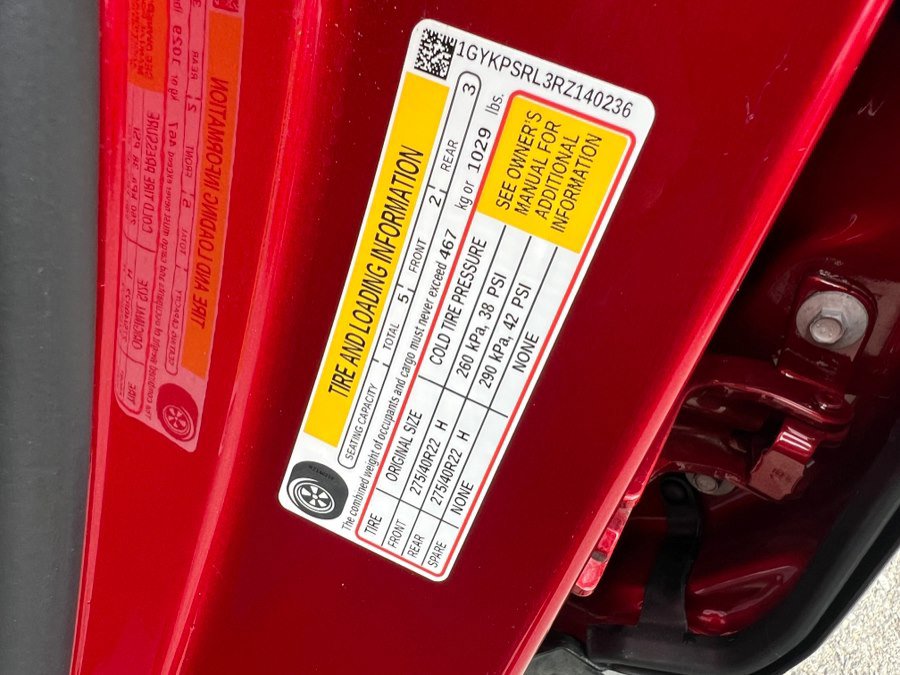 Used 2024 Cadillac Lyriq Luxury w/ LPO, Floor Liner Package image 65