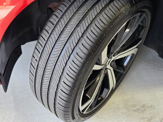 Certified 2023 Volvo XC60 B5 Ultimate w/ Protection Package Premier image 24