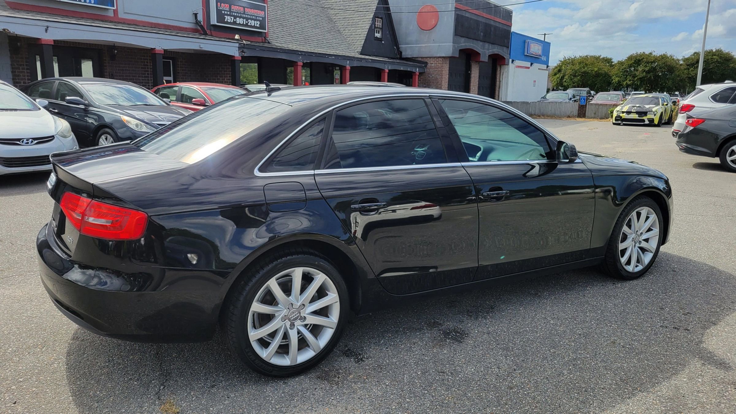 Used 2013 Audi A4 2.0T Premium w/ Convenience Pkg image 5
