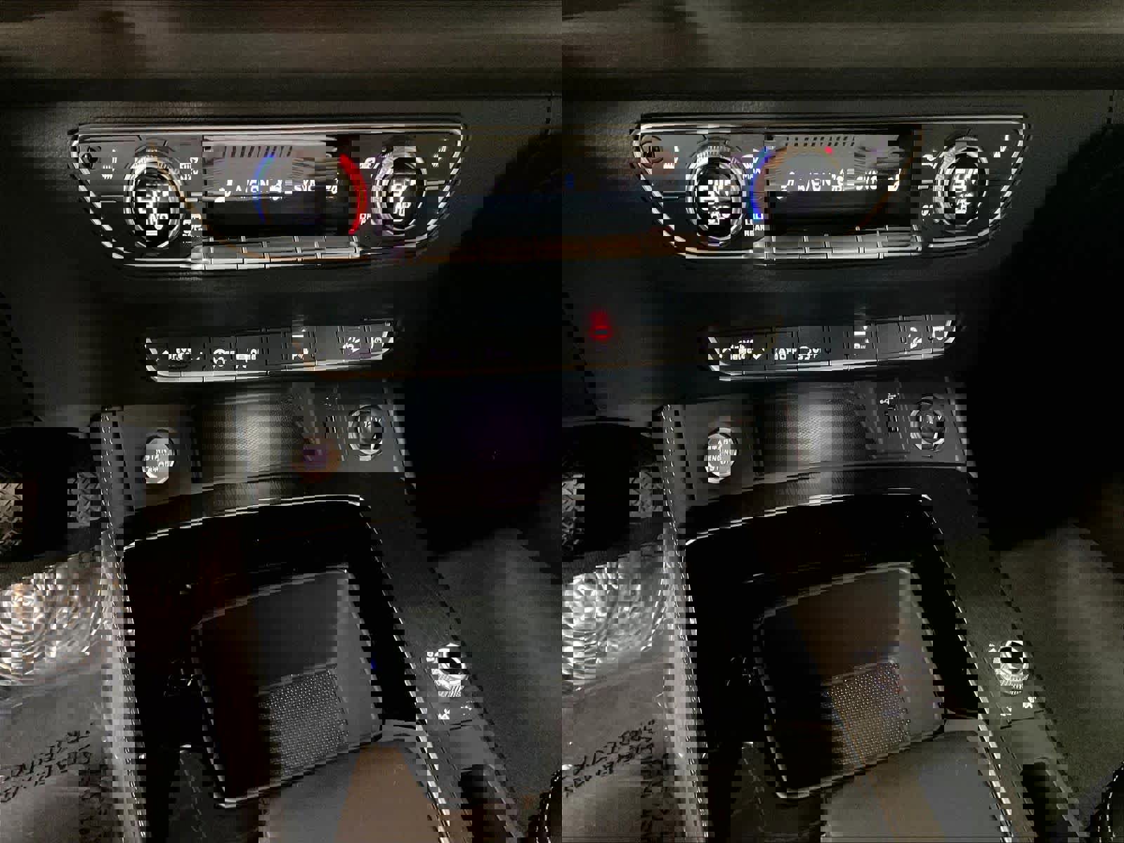 Used 2023 Audi Q5 2.0T Premium Plus w/ Premium Plus Package image 30