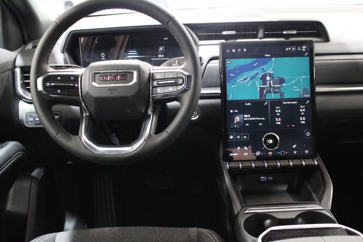 New 2026 GMC Terrain Elevation w/ Black Edition image 30