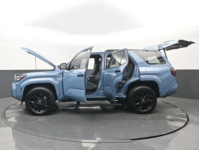 Used 2025 Toyota 4Runner Platinum AWD/4WD image 33
