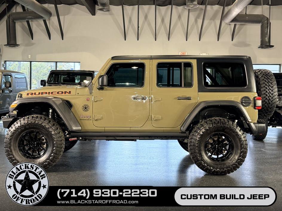 Used 2025 Jeep Wrangler Unlimited Rubicon AWD/4WD image 7