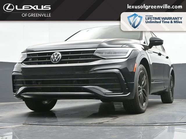 Used 2022 Volkswagen Tiguan SE R-Line FWD image 32