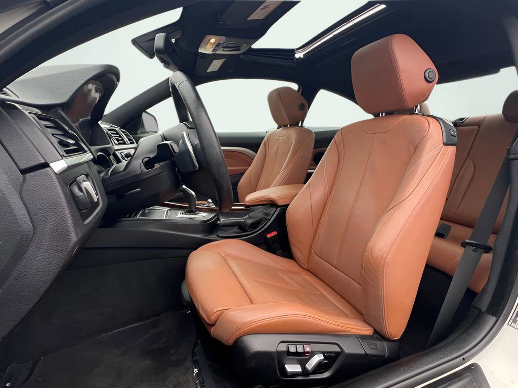 Used 2016 BMW 428i Coupe image 17
