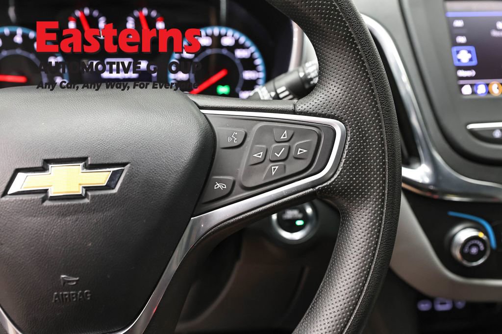 Used 2022 Chevrolet Equinox LS FWD image 15