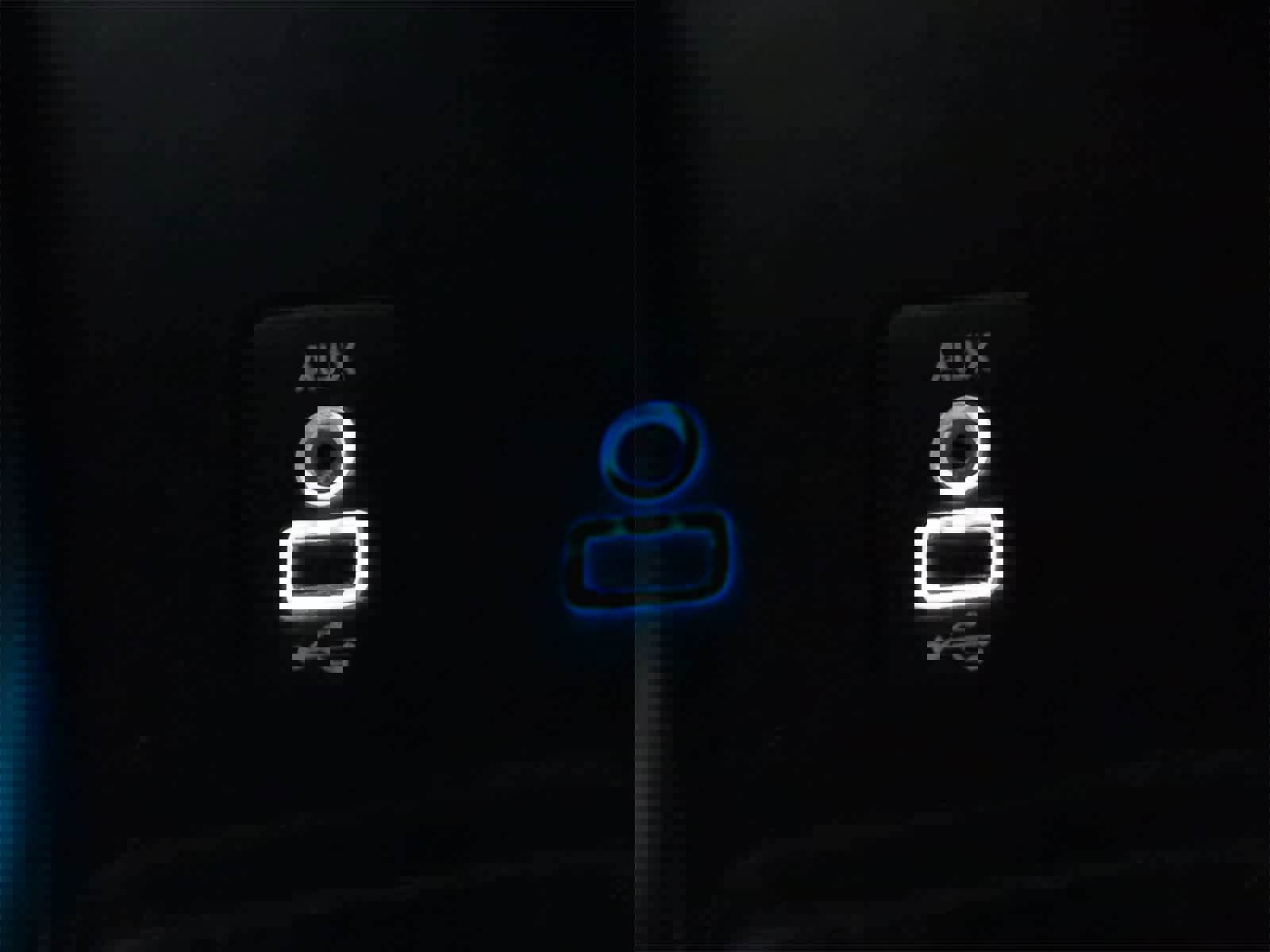 Used 2018 Dodge Journey SE image 29