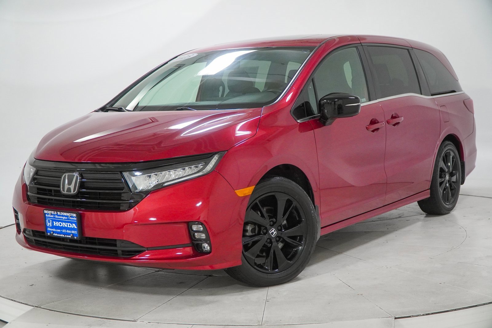 Used 2023 Honda Odyssey Sport
