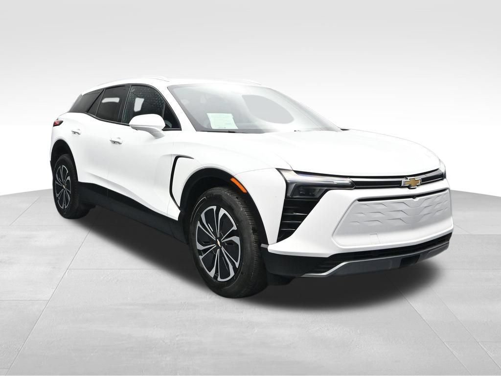 Used 2024 Chevrolet Blazer EV LT AWD/4WD image 7