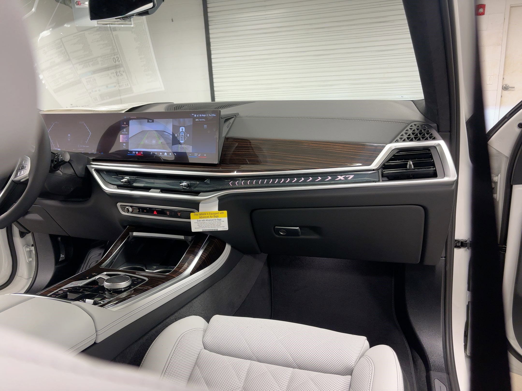 New 2026 BMW X7 xDrive40i w/ Premium Package image 29