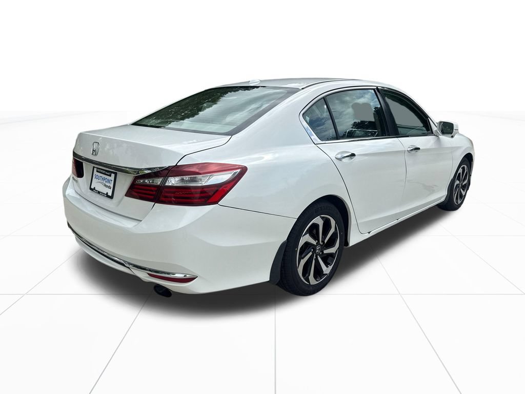 Used 2016 Honda Accord EX image 9