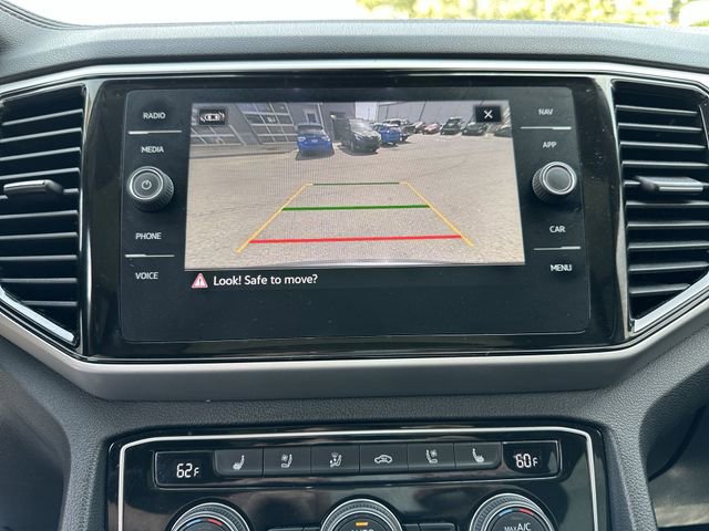 Used 2022 Volkswagen Atlas SEL Premium image 18