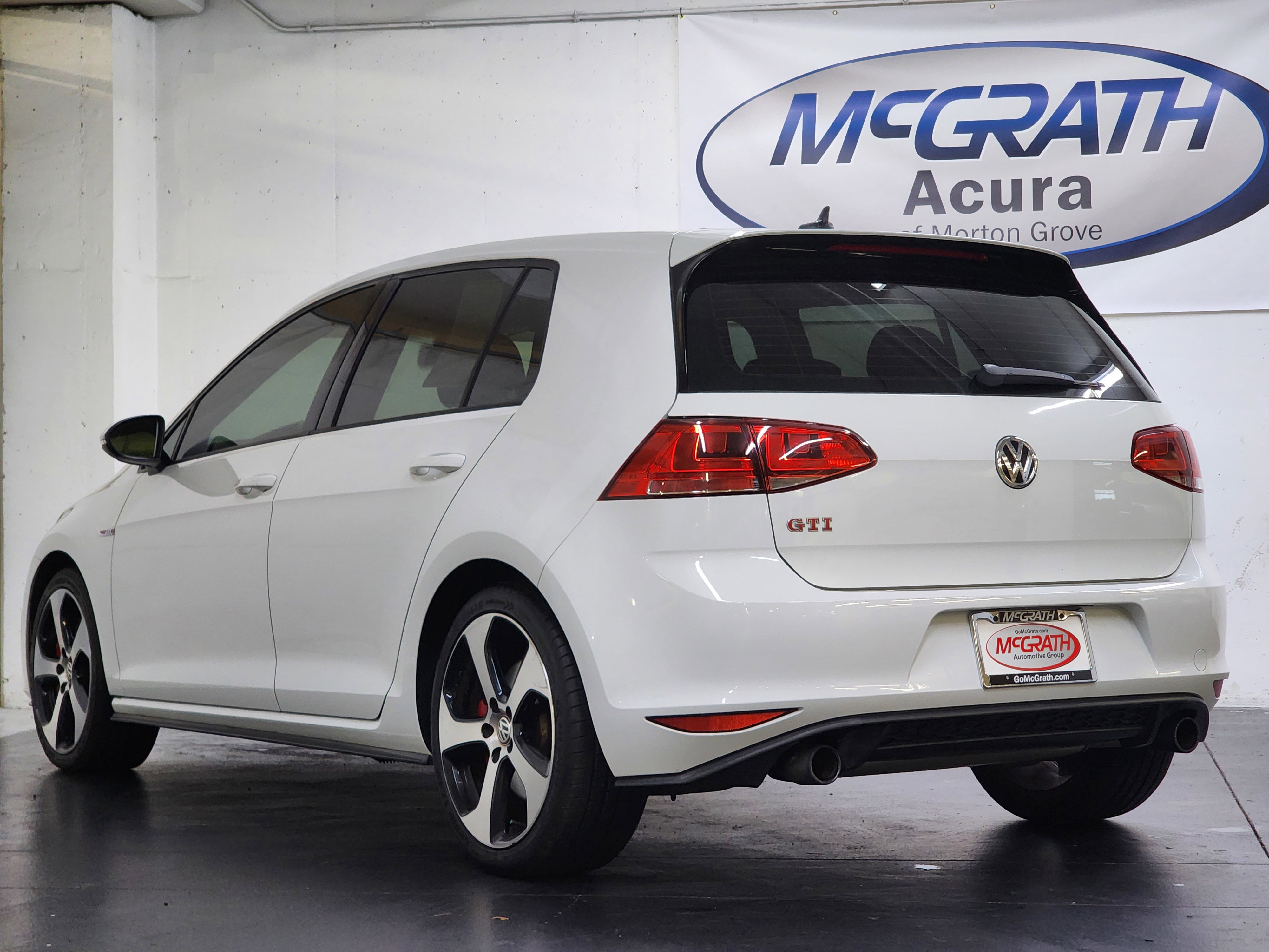 Used 2017 Volkswagen GTI Autobahn image 9