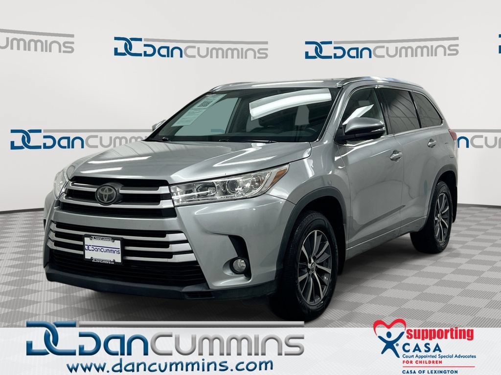 Used 2018 Toyota Highlander XLE AWD/4WD image 1
