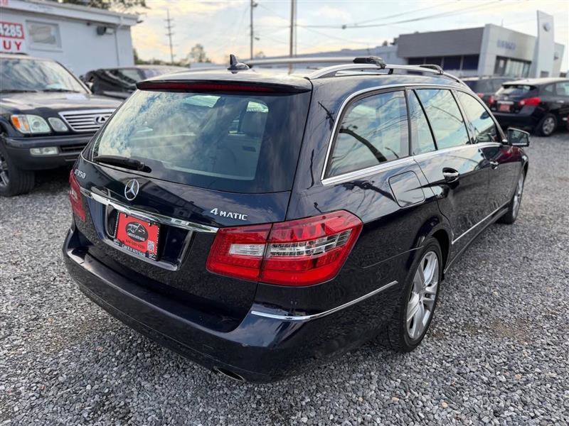 Used 2011 Mercedes-Benz E 350 4MATIC Wagon image 8