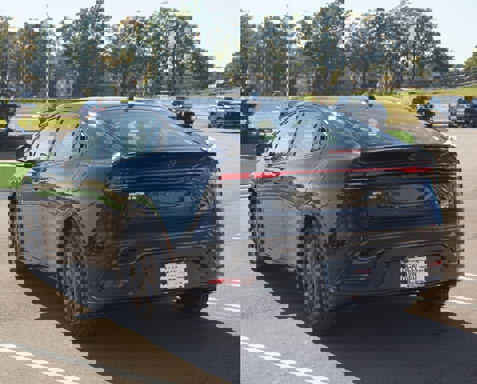 Used 2024 Toyota Prius LE image 13