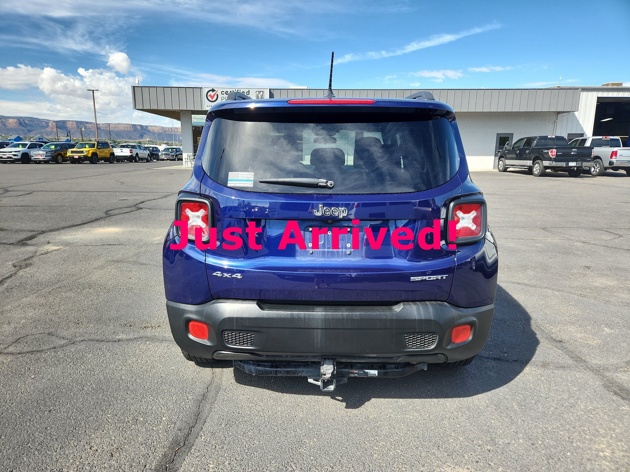 Used 2017 Jeep Renegade Sport w/ Power & Air Group AWD/4WD image 5