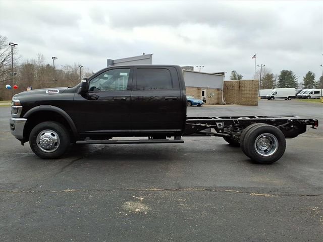 New 2026 RAM 3500 Tradesman image 4