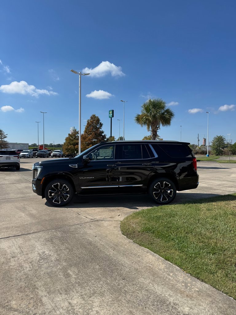 New 2026 GMC Yukon Elevation image 5