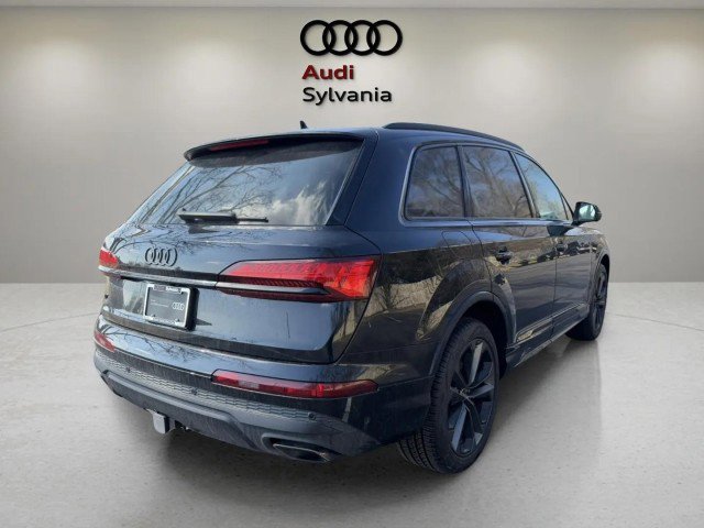 Certified 2025 Audi Q7 3.0T Premium Plus image 7