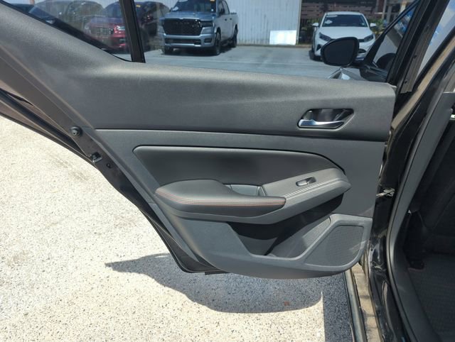 Used 2022 Nissan Altima 2.5 SR w/ Midnight Edition Package FWD image 28