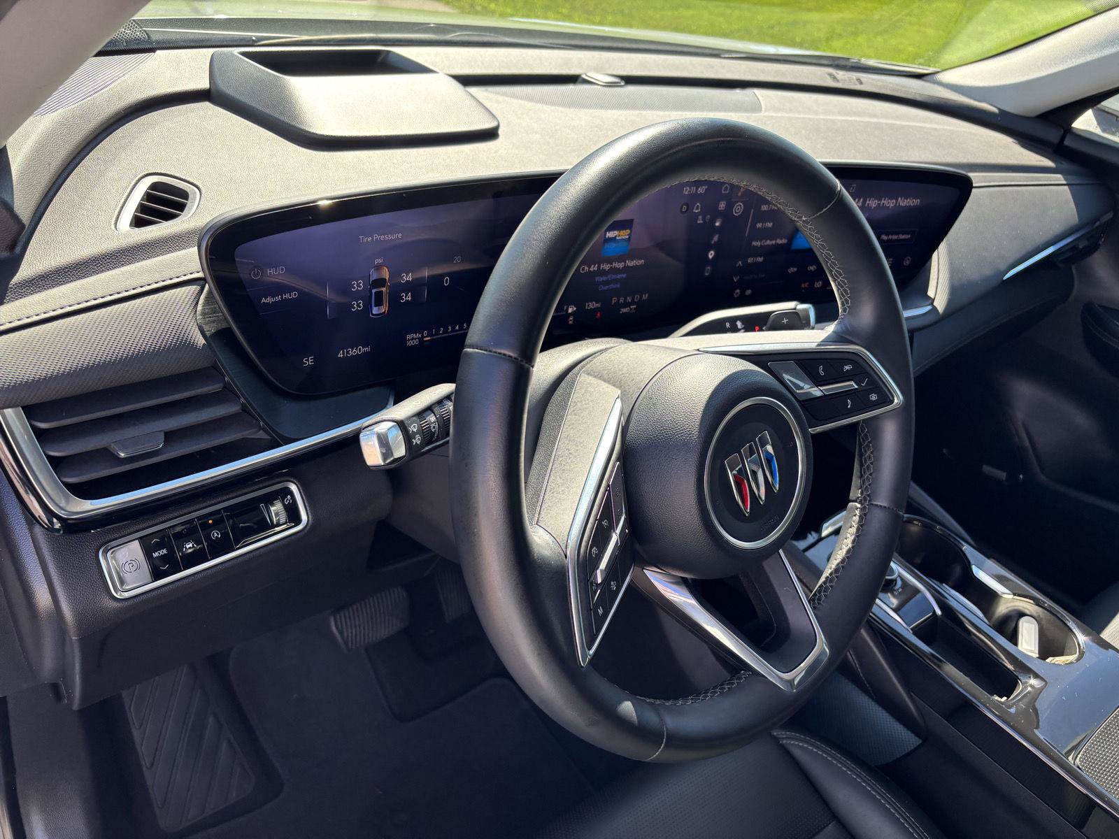 Used 2025 Buick Envision Preferred AWD/4WD image 18