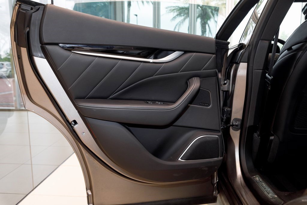 Used 2021 Maserati Levante S GranSport image 30