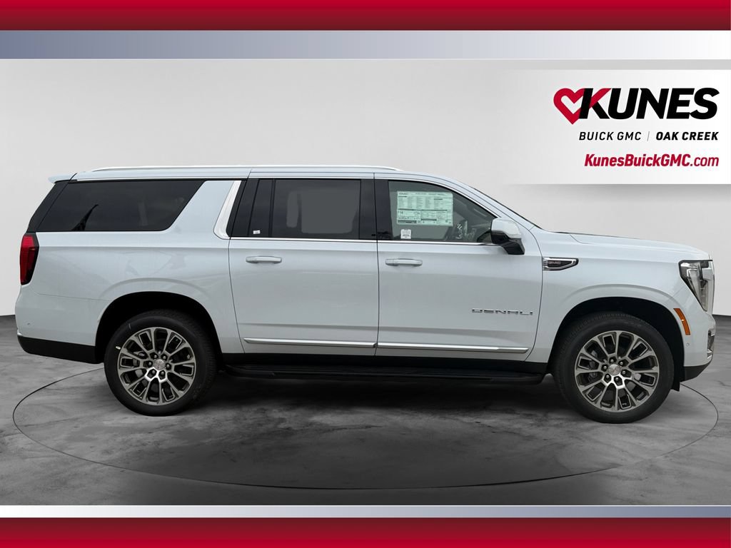 New 2026 GMC Yukon XL Denali w/ LPO, Floor Liner Package AWD/4WD image 11