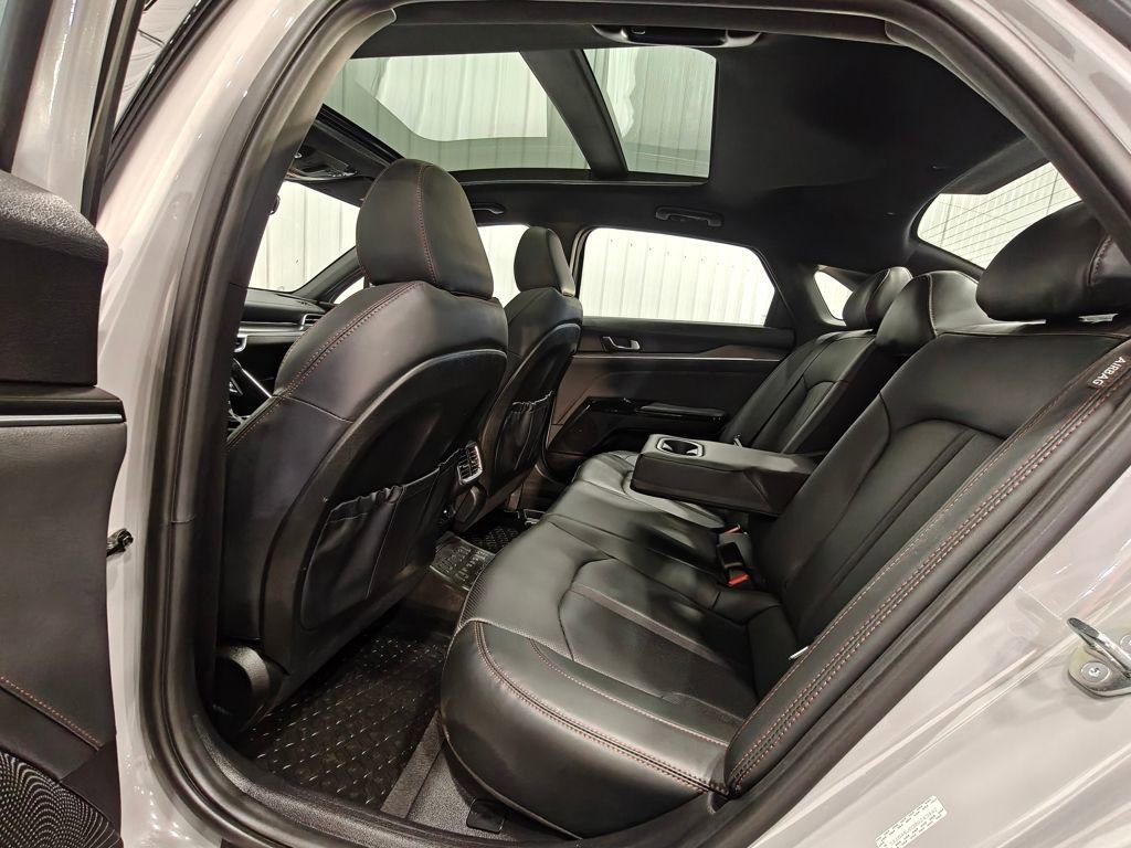 Used 2024 Kia K5 GT FWD image 29