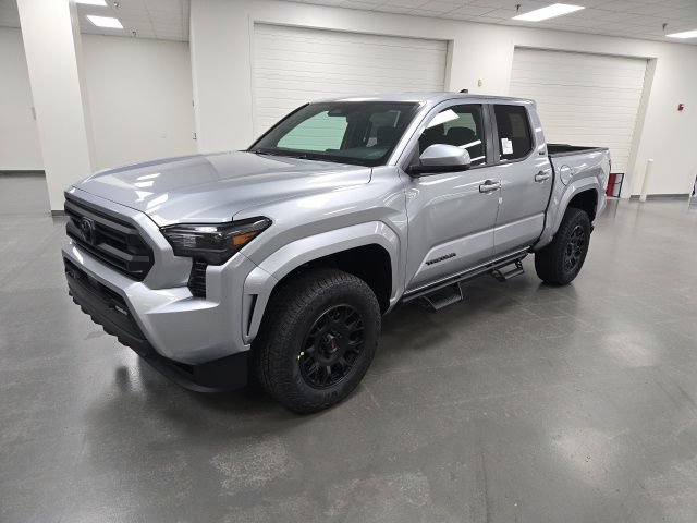 New 2026 Toyota Tacoma SR5 AWD/4WD image 2