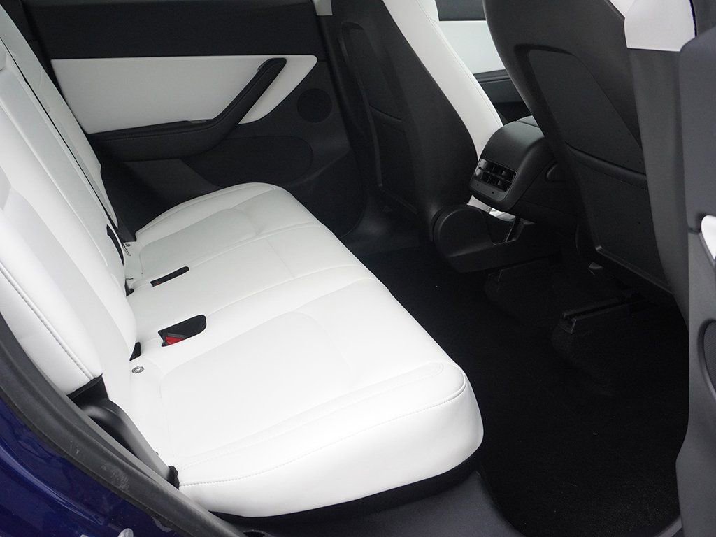 Used 2020 Tesla Model Y Performance image 31