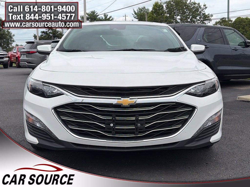 Used 2024 Chevrolet Malibu LT FWD image 2