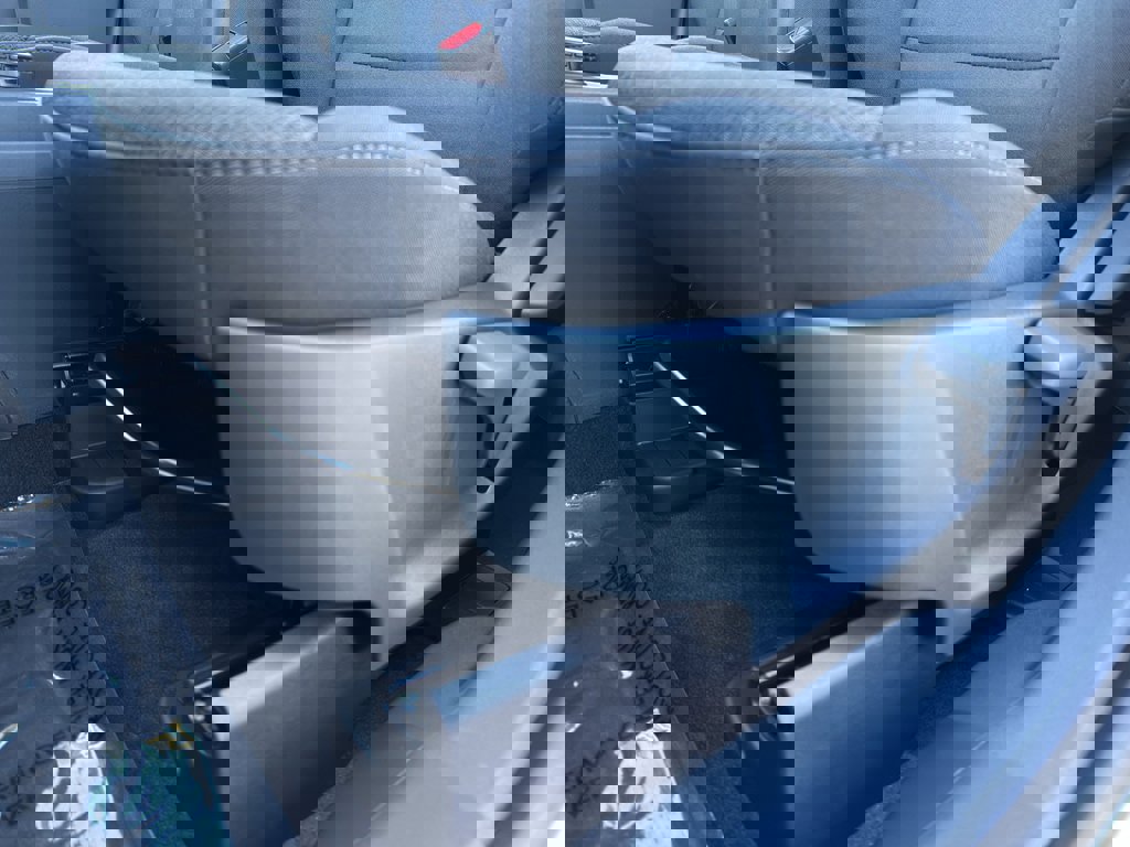 New 2025 Ford Maverick XL w/ Equipment Group 101A image 16