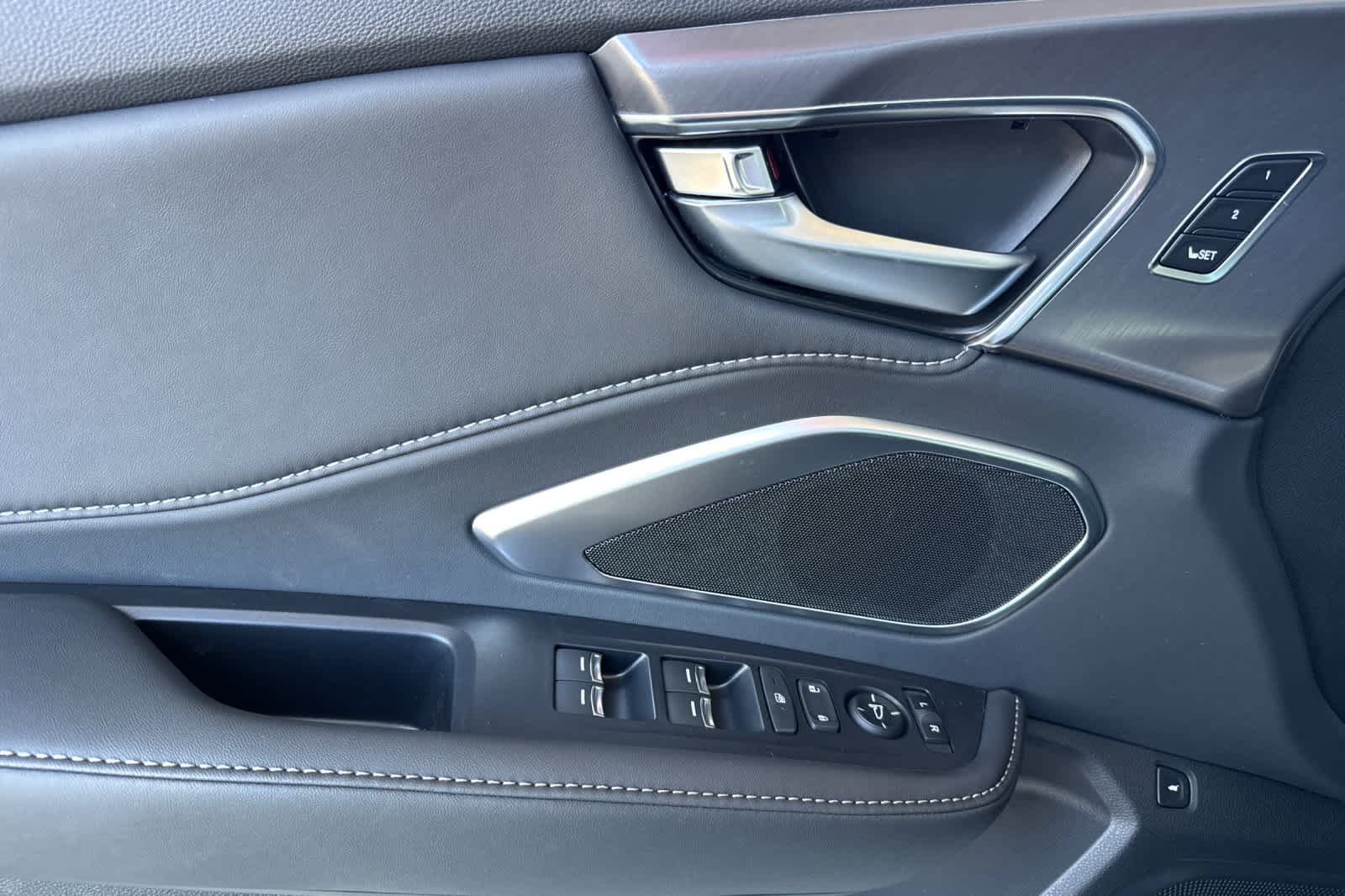 New 2026 Acura RDX SH-AWD image 9