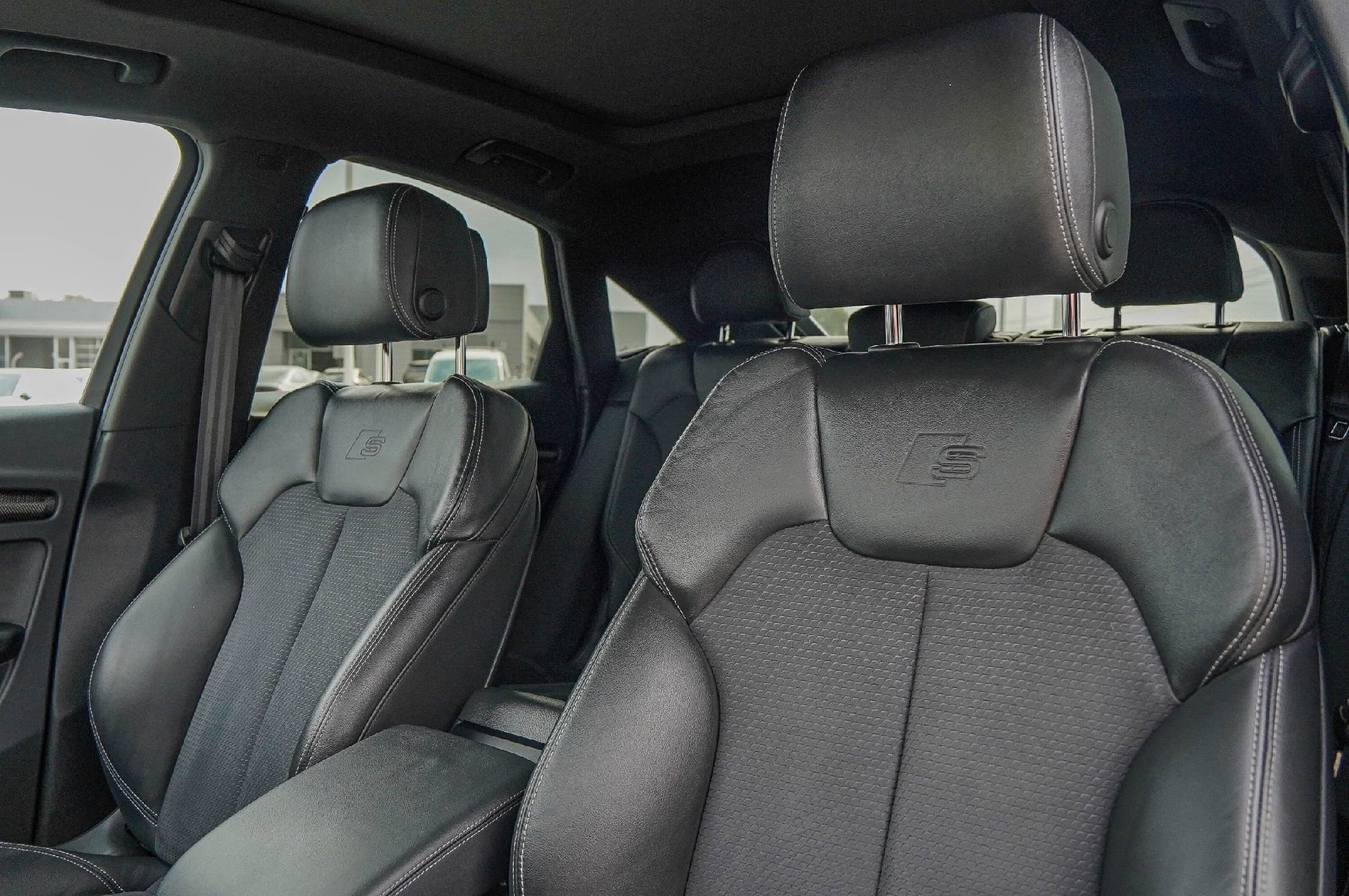 Certified 2022 Audi SQ5 Premium image 9